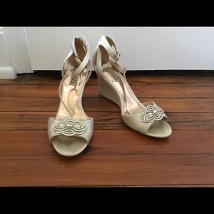 Badgley Mischka Nedra Bridal Wedge