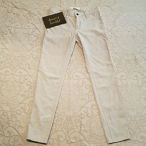 ❣Abercrombie & Fitch Jeans