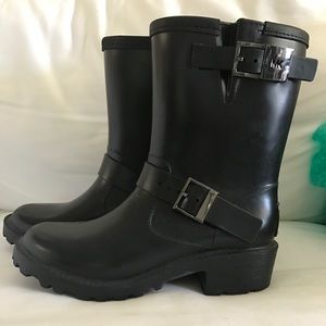 Like New Michael KORS Rain/Snow boots SZ 7.5