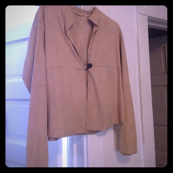 MaxMara Jackets & Blazers - Max Mars suede top/jacket