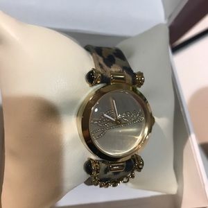 Cheetah guess women's watch