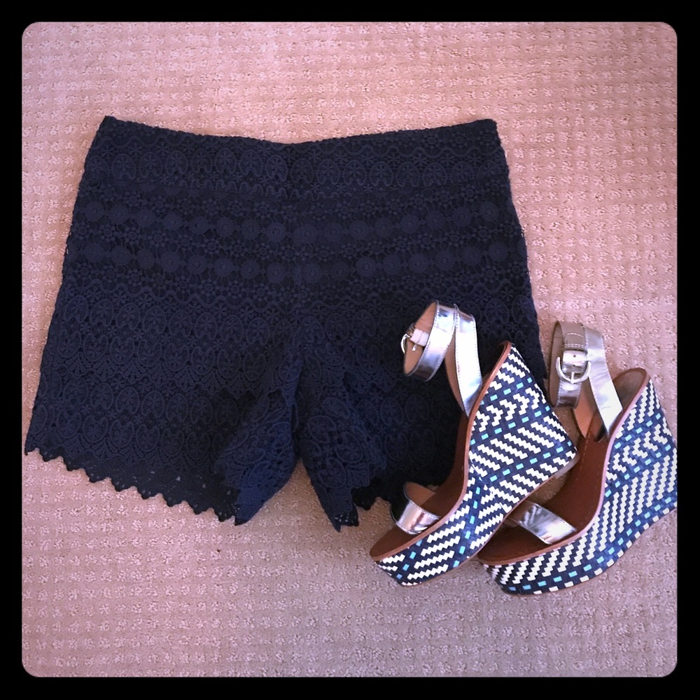Loft navy embroidered shorts