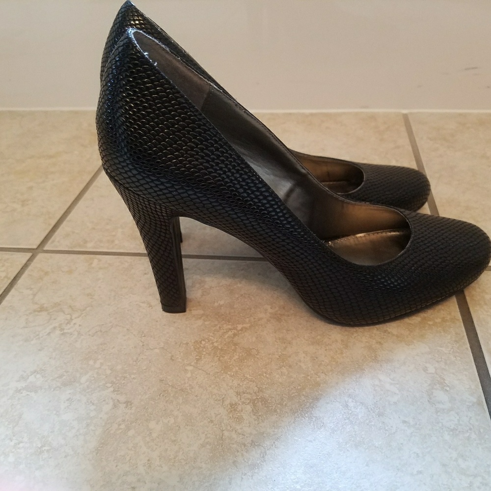 4 inch heals