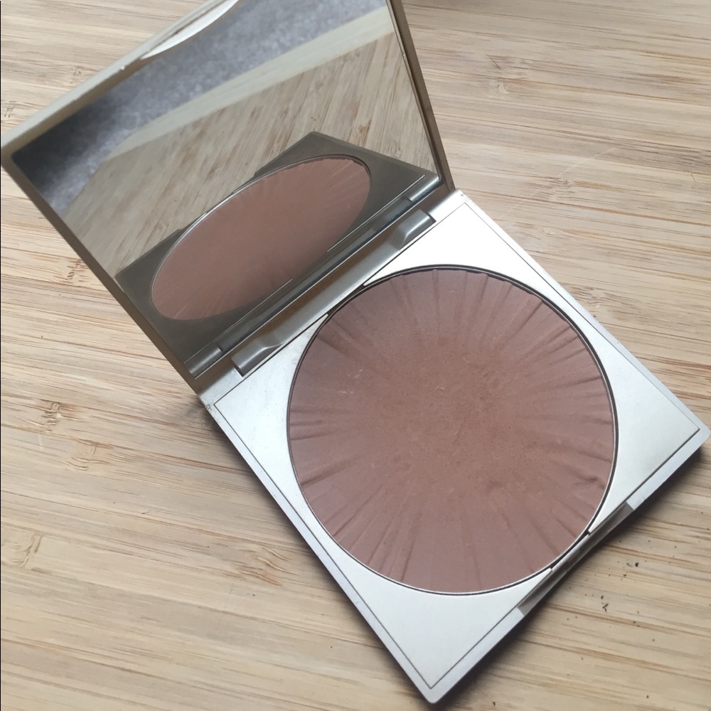 Medium all day bronzer