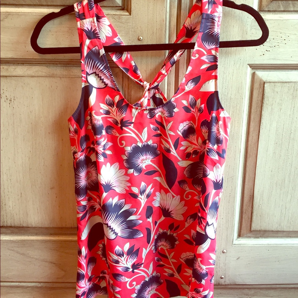 Super cute Jcrew top - perfect for summer!