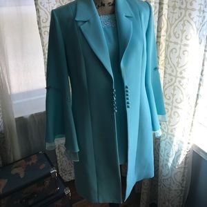 Church/cruise jacket w/matching sleeveless shirt