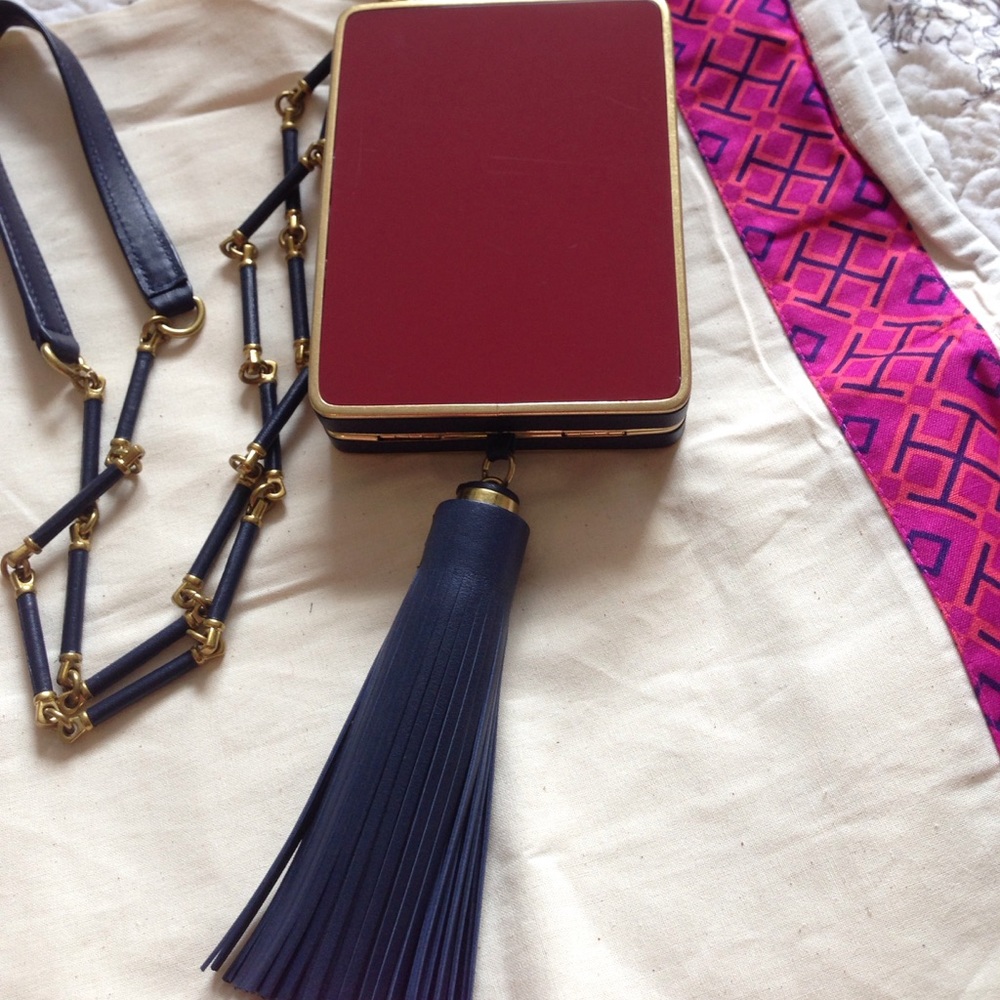 Tory Burch Adele Minaudière - Picture 7 of 7