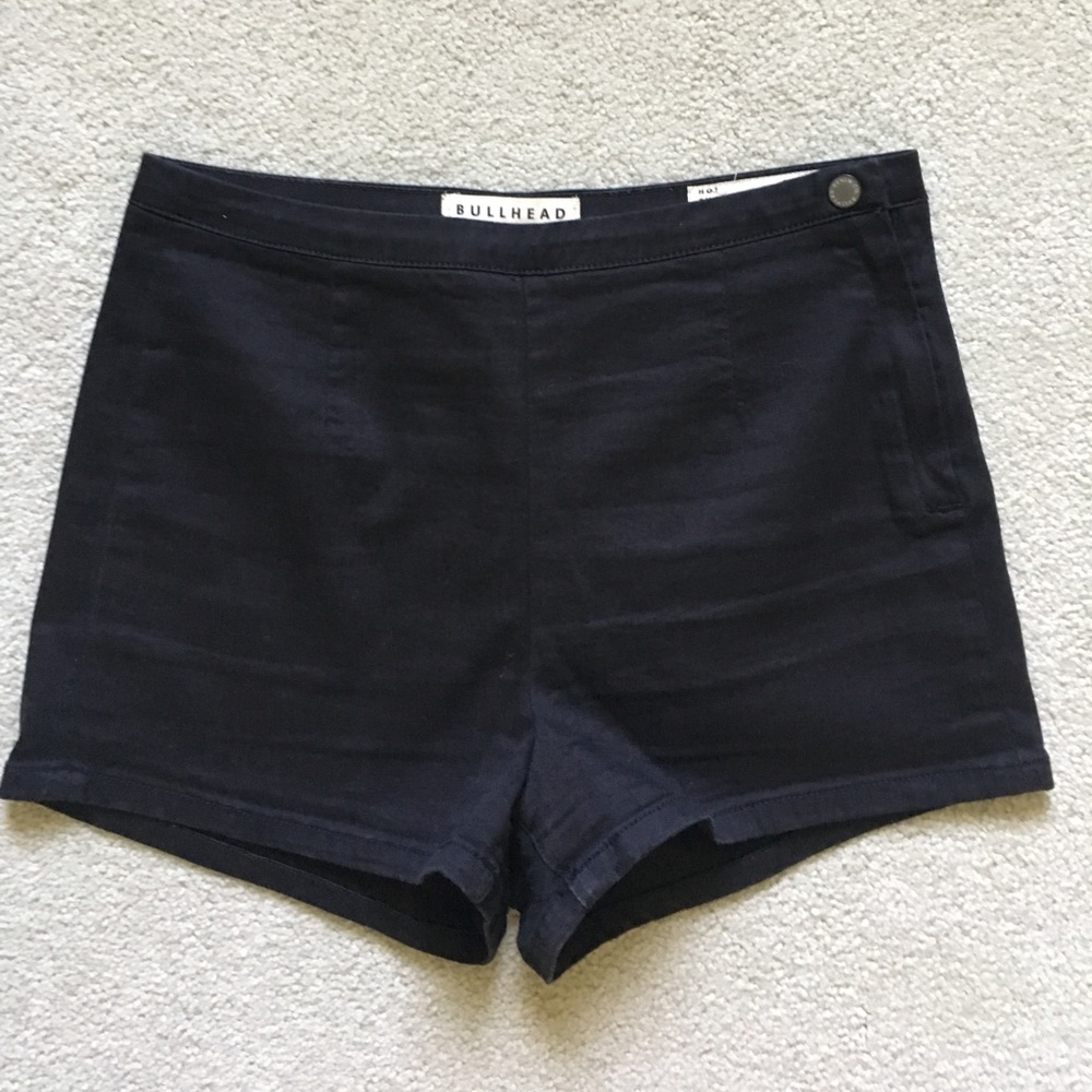 Bullhead high waisted black shorts with side zip
