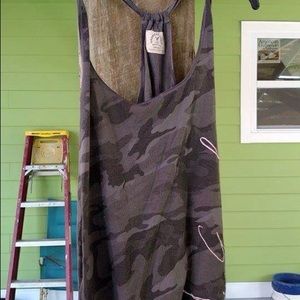 [L] Vintage Grayscale Camo