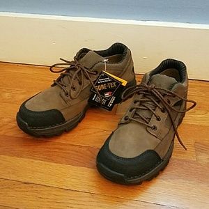 NWT Mens Irish Setter Gortex Hiking Shoes Size 9