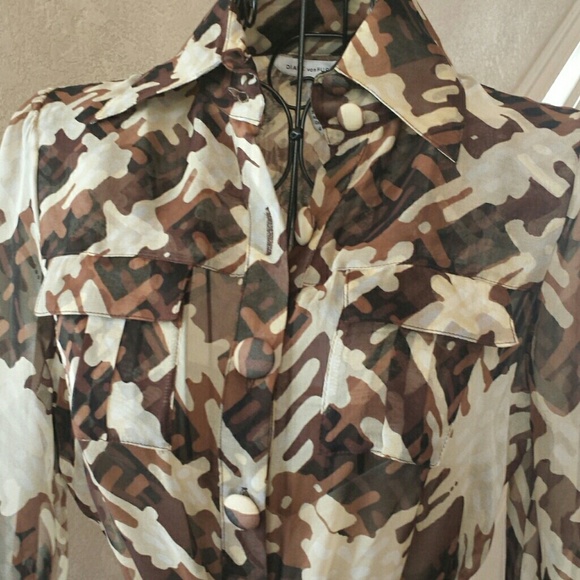 DVF Hillevi Shirt Wrap Silk Dress - Picture 5 of 8