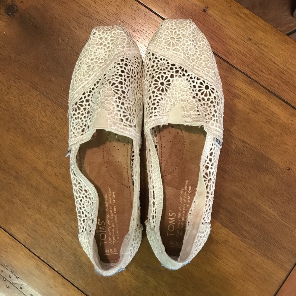 TOMS crochet floral slip-ons, never worn!