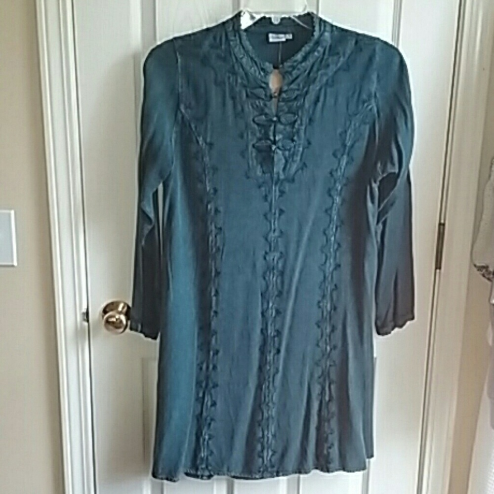 NWT Beautiful peacock blue indian style tunic