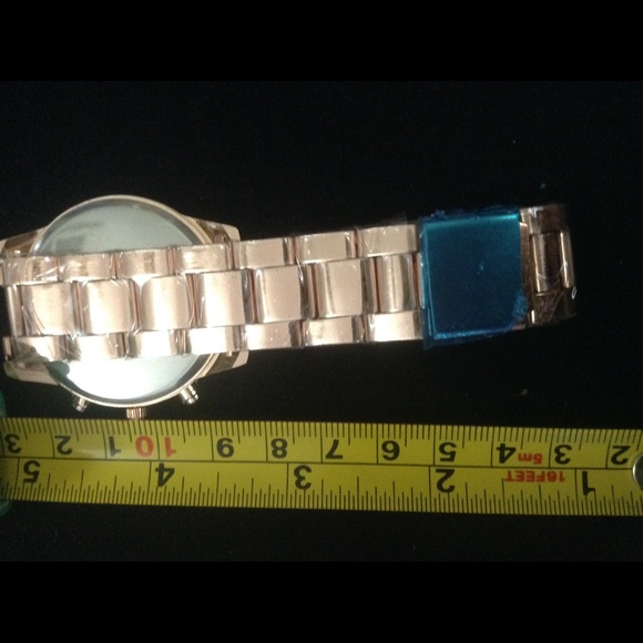 Brand New Rose Gold Watch - Picture 2 of 2