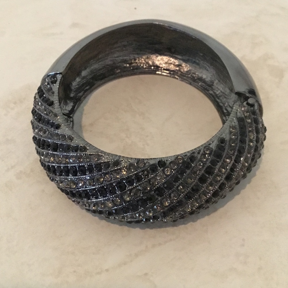 Ann Taylor Bangle Braclet