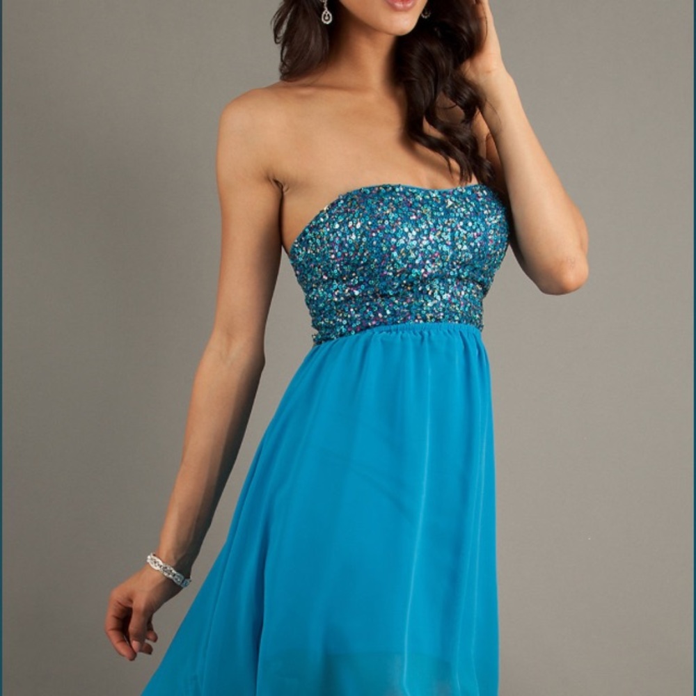 💕Special occasions💕blue, high low dress.