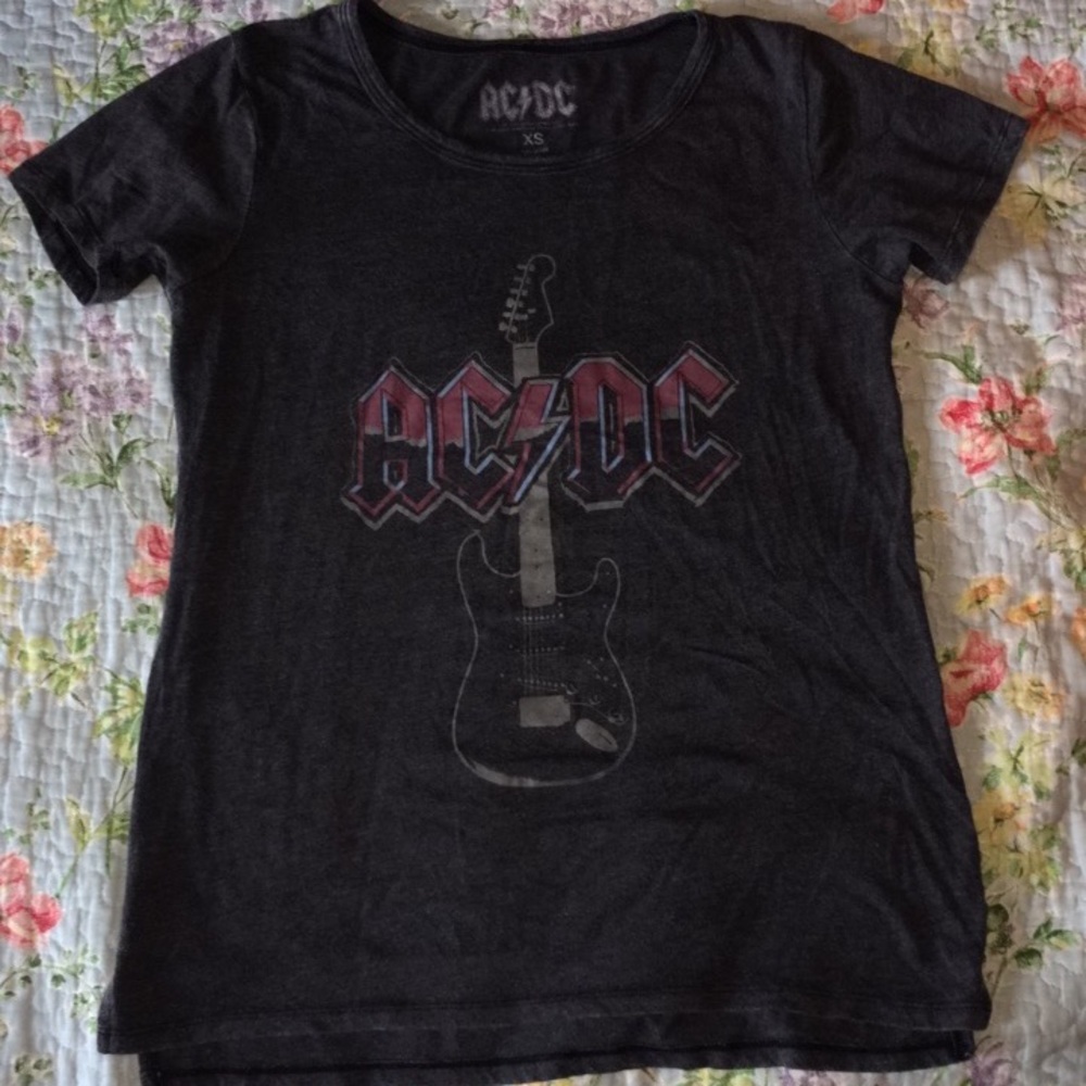 xs ac/dc tee