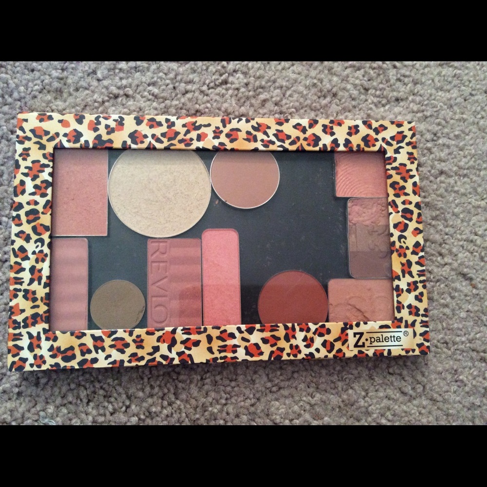 Large Z Palette AND 11 Blushes!!