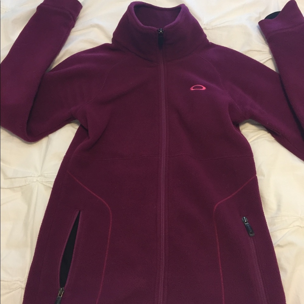 Oakley Fleece