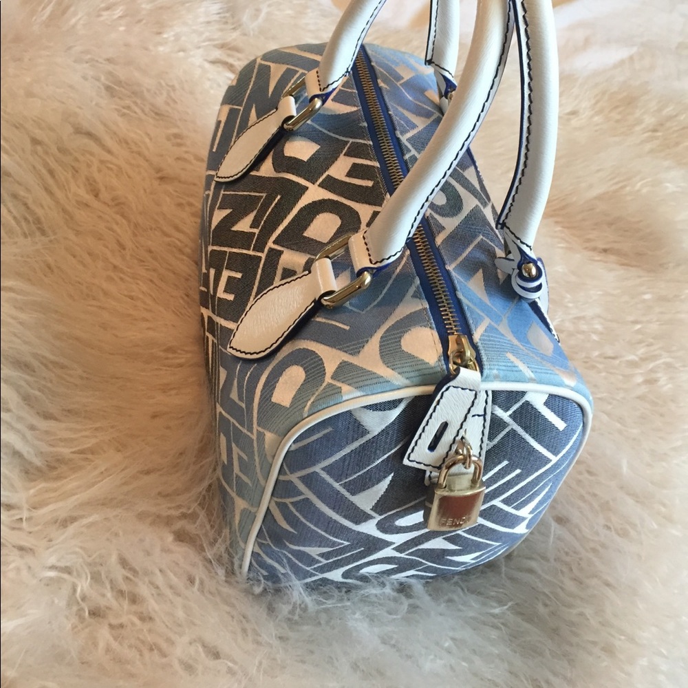 Fendi purse - Picture 3 of 3