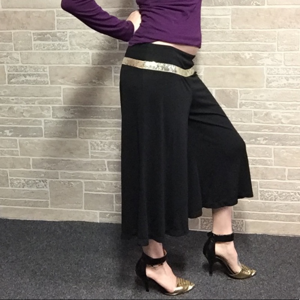 Gaucho black & gold sequin pants