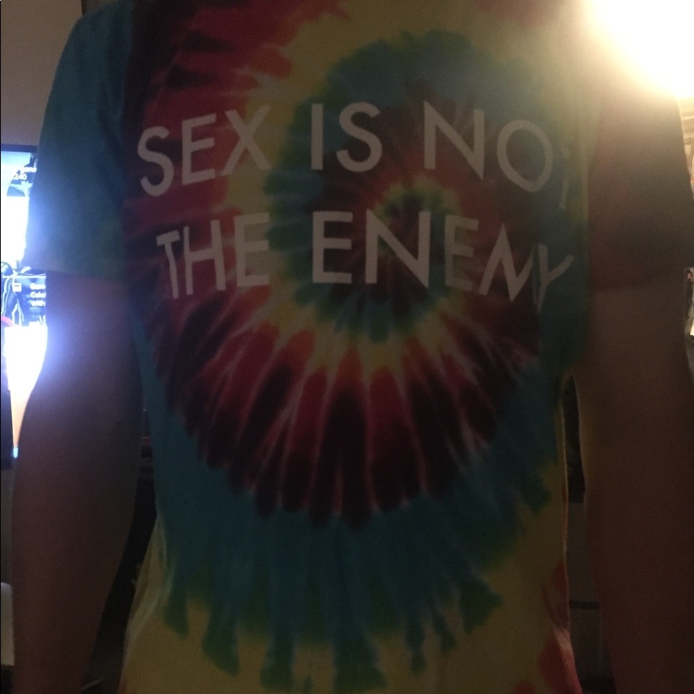 Rare Garbage grunge unisex '17 tour shirt