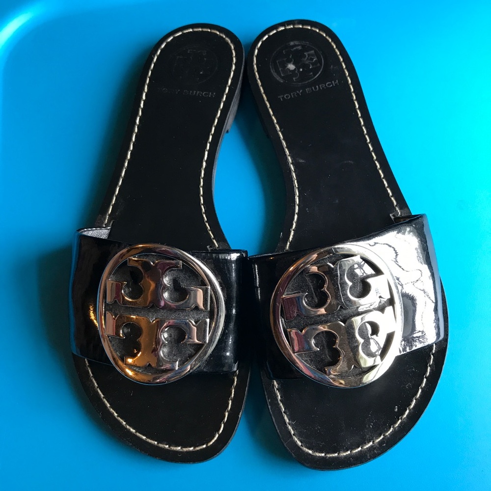 EUC Tory Burch Black Grania patent sandals