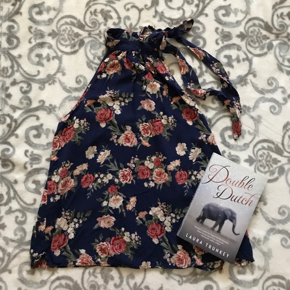 FOREVER 21 FLORAL BLOUSE