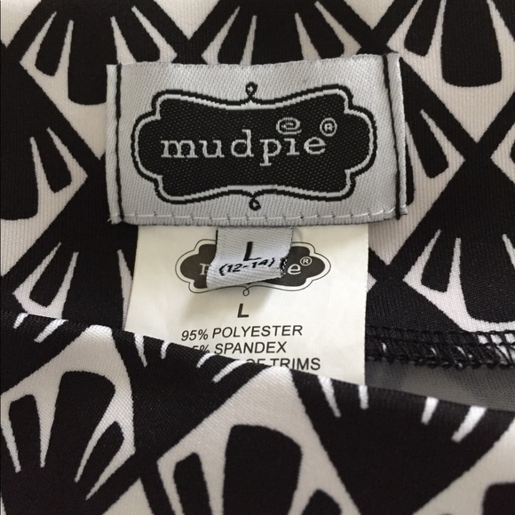 Mud Pie flared ankle pants - Picture 2 of 3