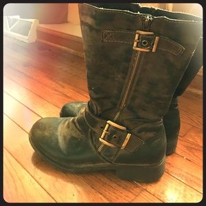 Sonoma weathered-looking boots!