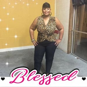 Meet your Posher, Sharon