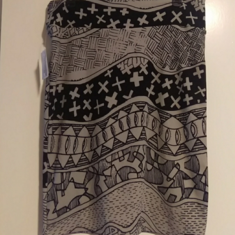 Lularoe - Cassie skirt