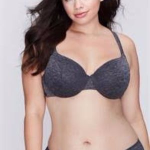 NWT cacique t-shirt bra