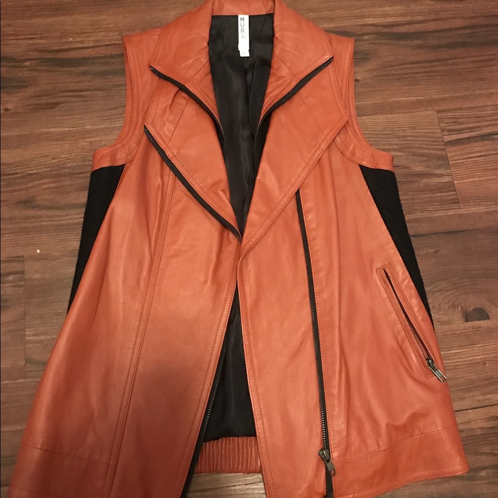 MURAL faux leather vest brown and black XS