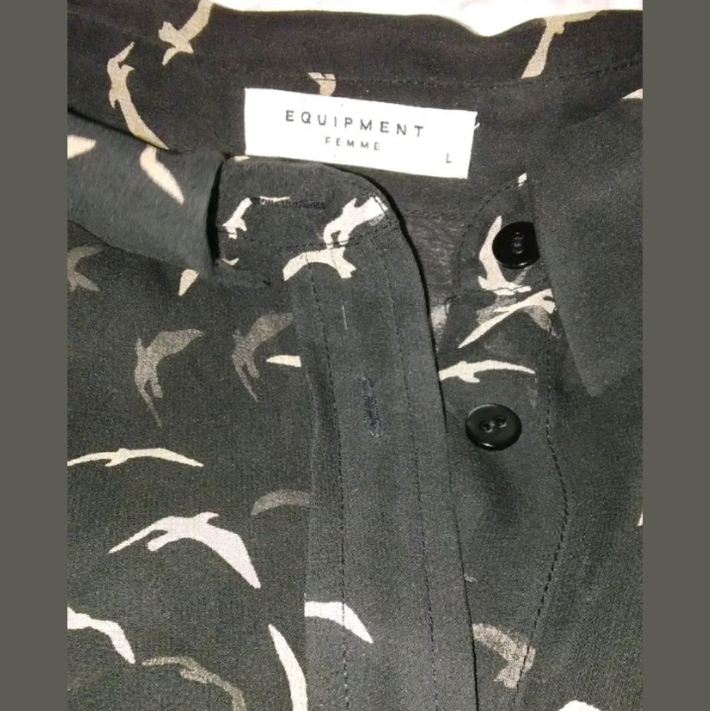 Equipment Femme bird print black silk blouse, larg
