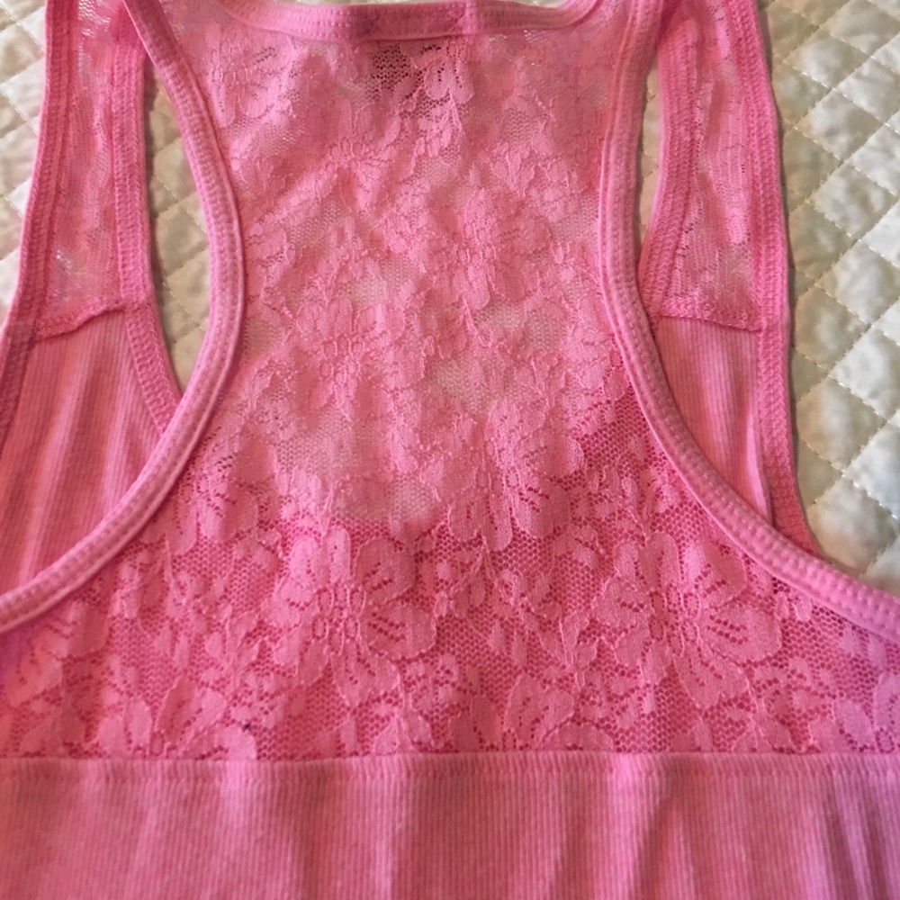 Pink Tank - Picture 3 of 3