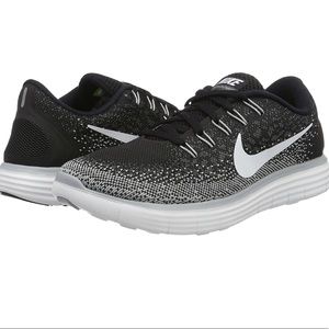 NEW Nike Free RN Sneakers size 8.5