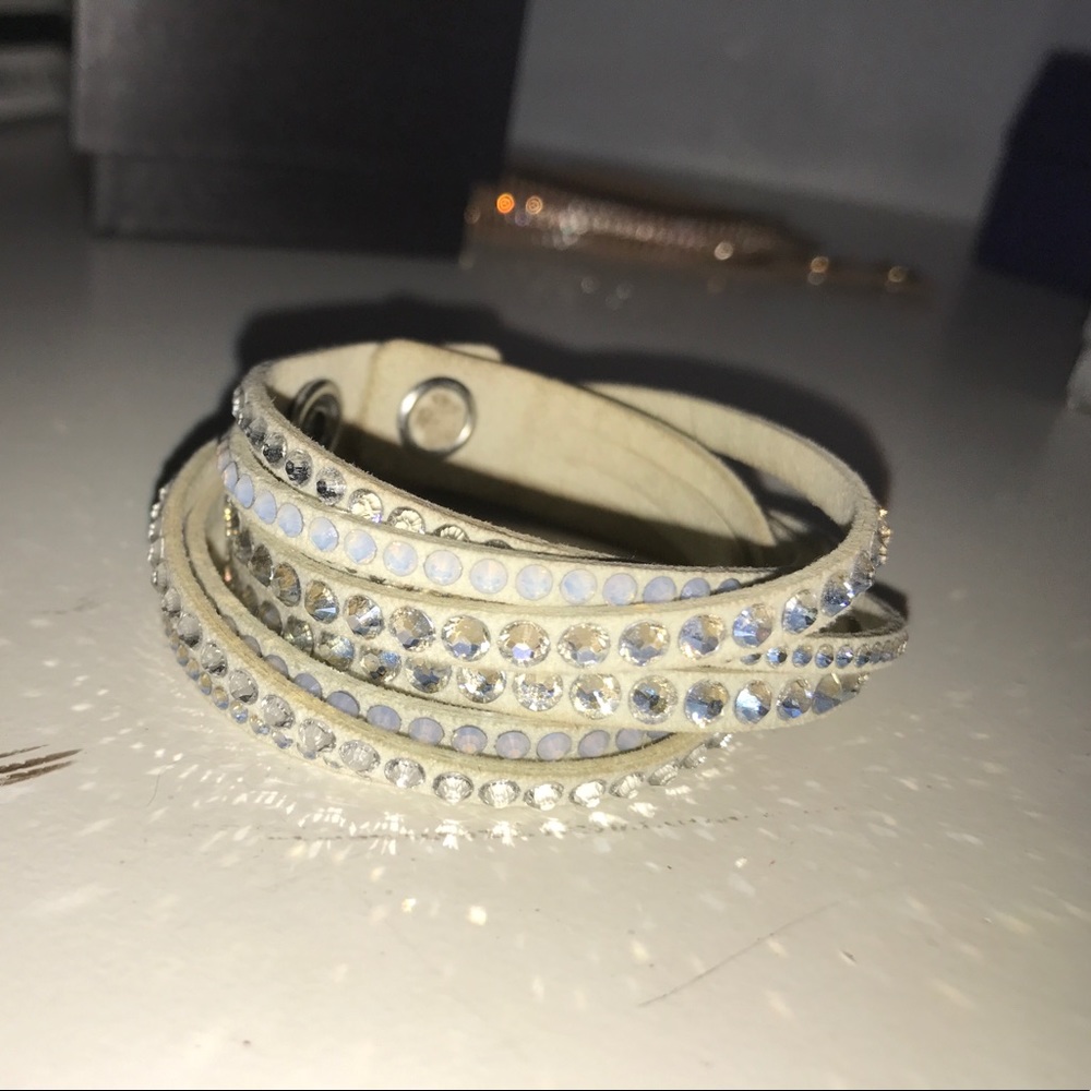 Swarvorski bracelet
