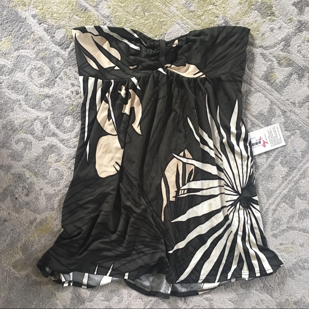 Tropical camo strapless top *NEW W/ TAGS