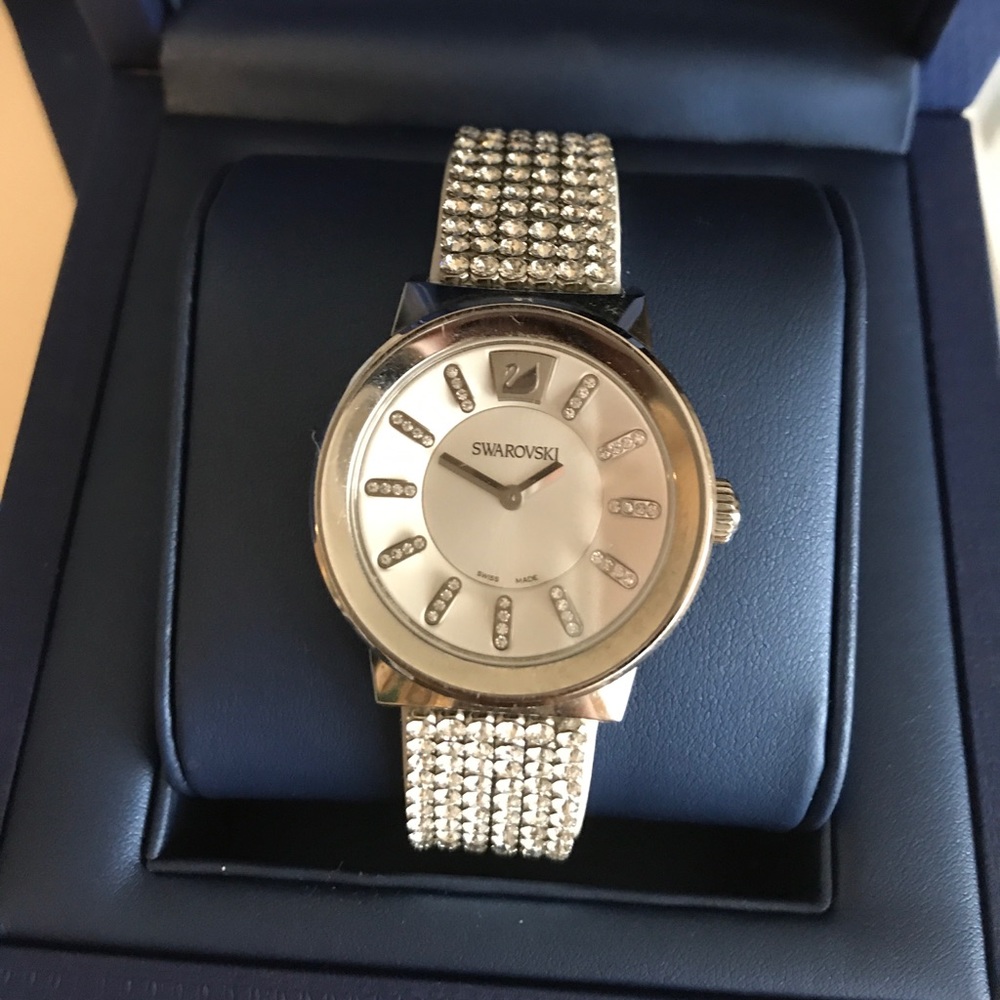 Limited edition Swarvorski watch