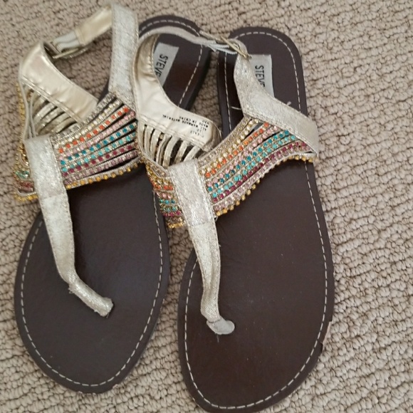 Sandals - Picture 1 of 2