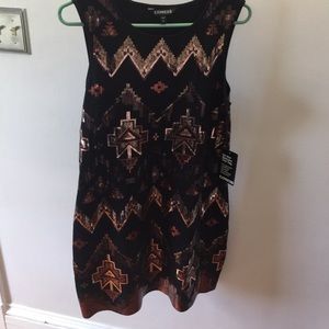 Beautiful party dress never been warned