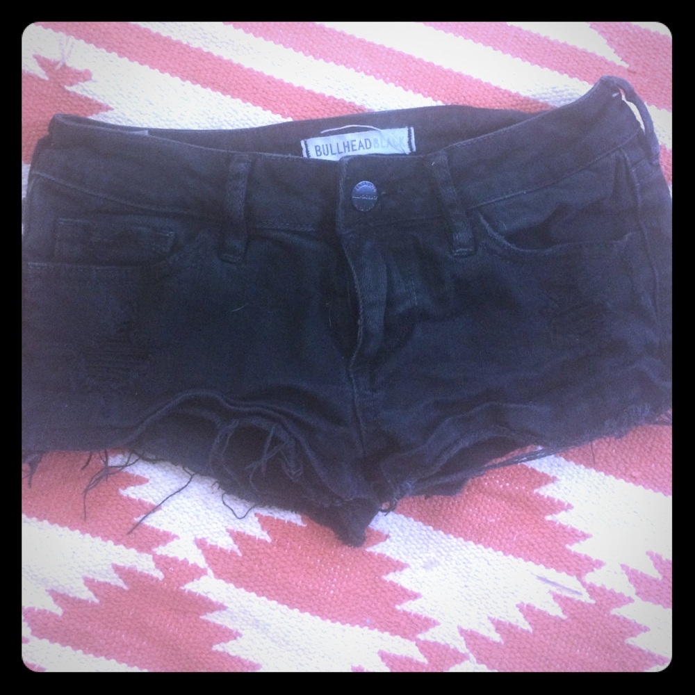 Bullhead black denim shorts