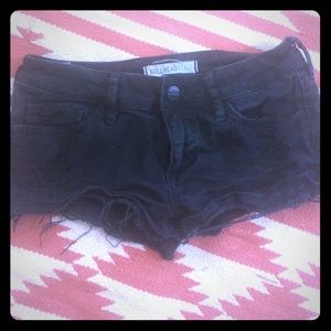 Bullhead black denim shorts