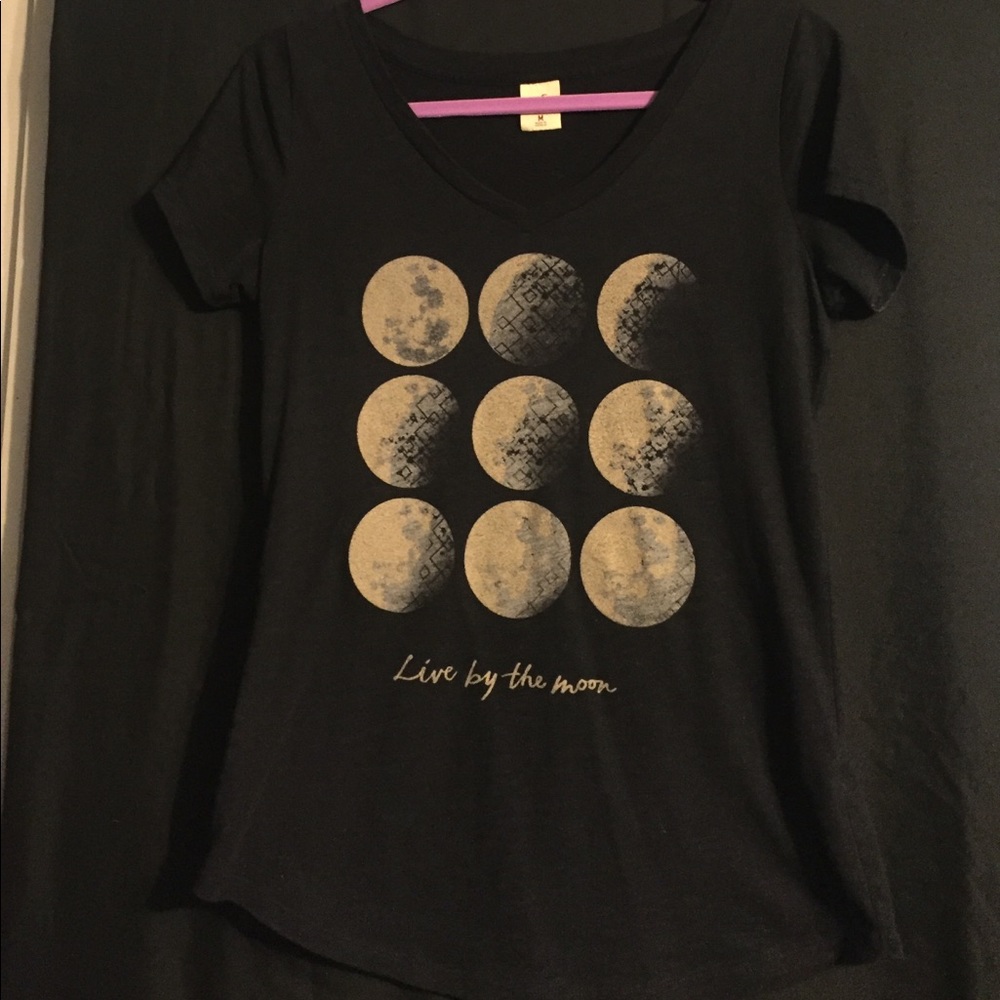 Hollister Graphic Tee