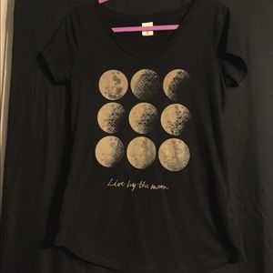 Hollister Graphic Tee