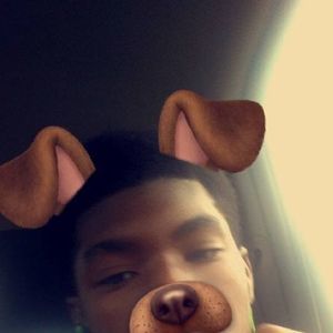 Meet your Posher, Karon