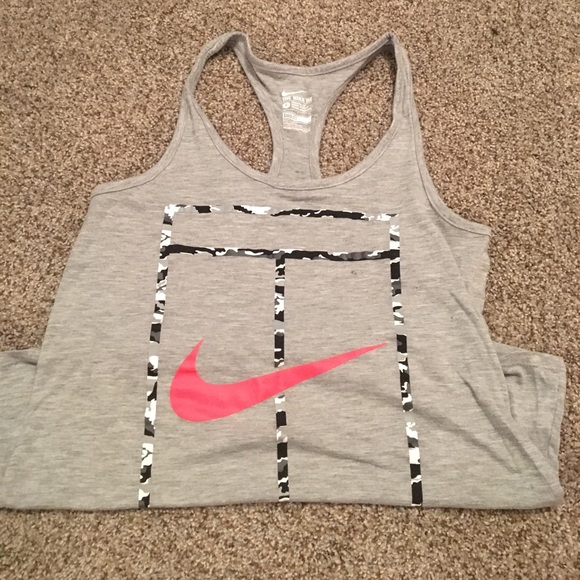 NIKE TANK - Picture 1 of 1