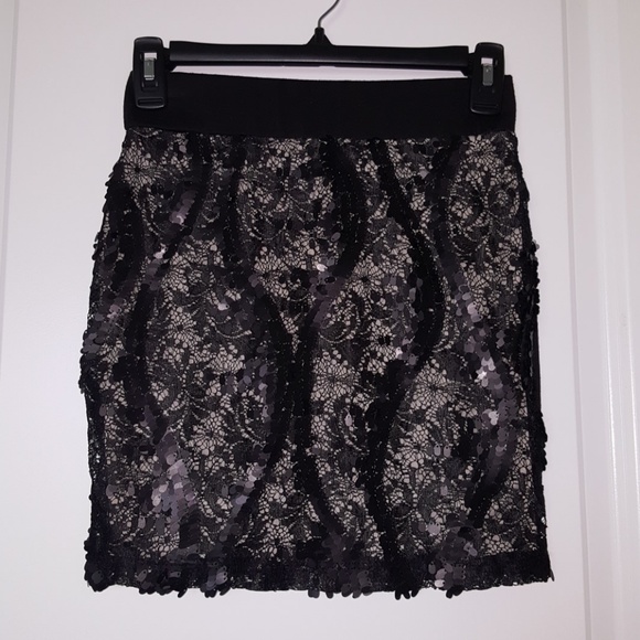 Iz Byer Skirt, mini - Picture 1 of 8