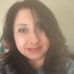 Meet your Posher, Gina